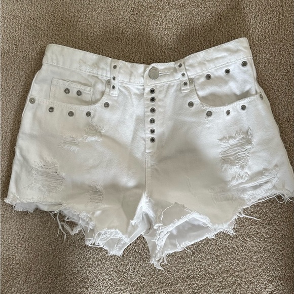 BlankNYC - The Barrow Distressed Embellished Denim Shorts - Picture 1 of 3